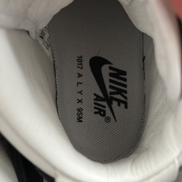 Nike 1017 ALYX 9SM x Air Force 1 high - Picture 10 of 10